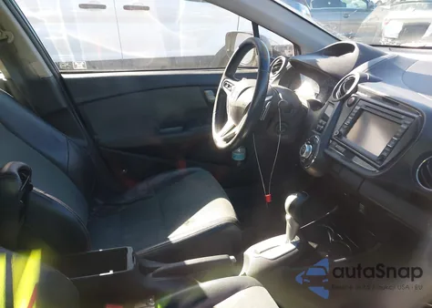 2012 Honda Insight Ex z USA, uszkodzony, nr VIN JHMZE2H75CS006597